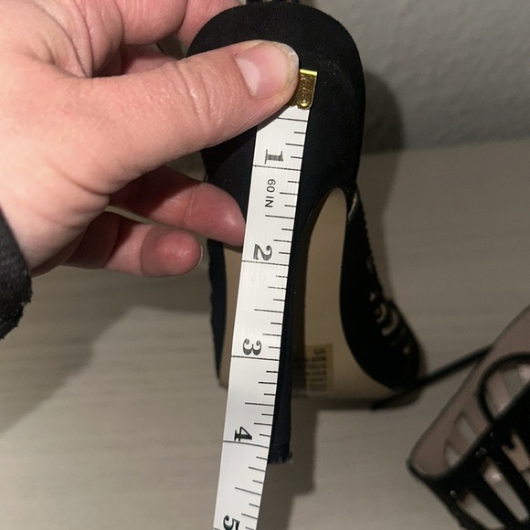 Betsy Johnson Elegant Black Lace-Up Women's Heels size 6.5 - Picture 7 of 7